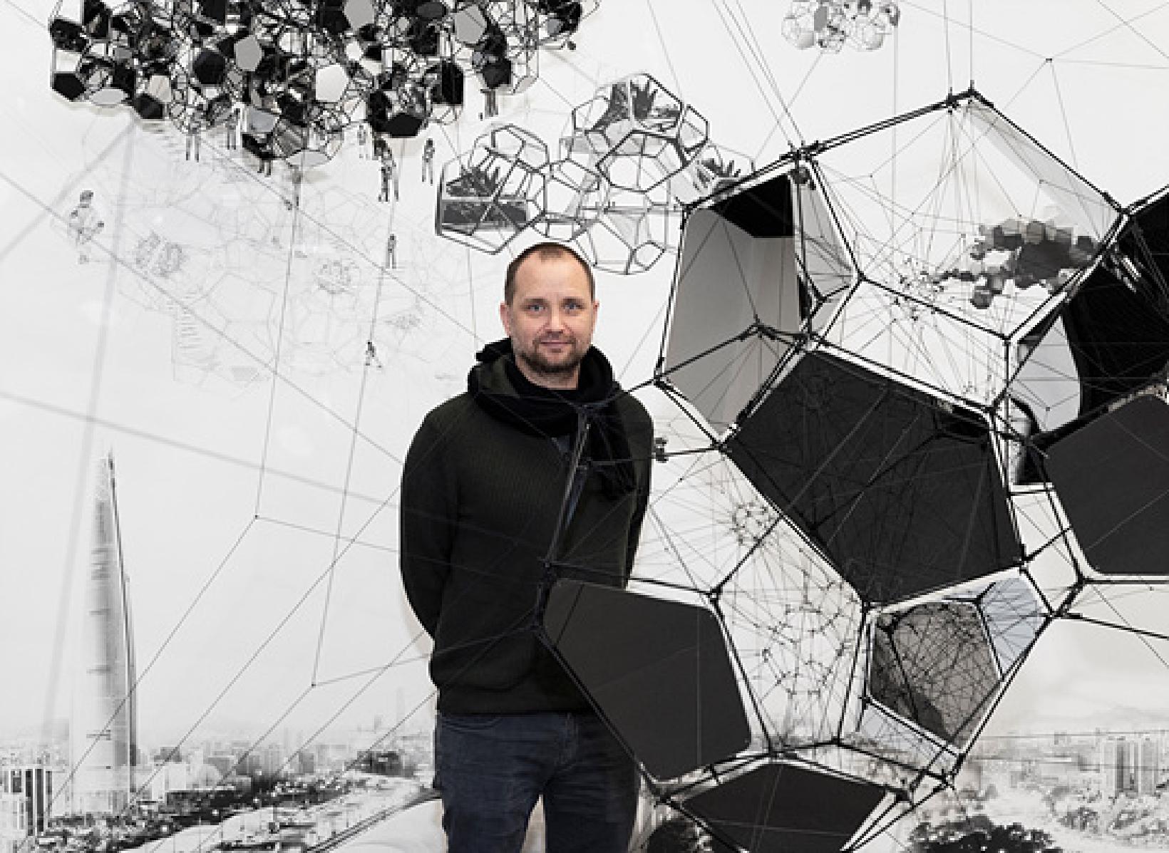 Tomás Saraceno